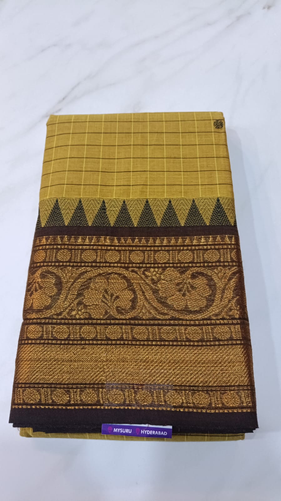 WhatsApp Image 2025-10-08 at 12.15.16_1b9e0870 PURE GADWAL COTTON - Image 1