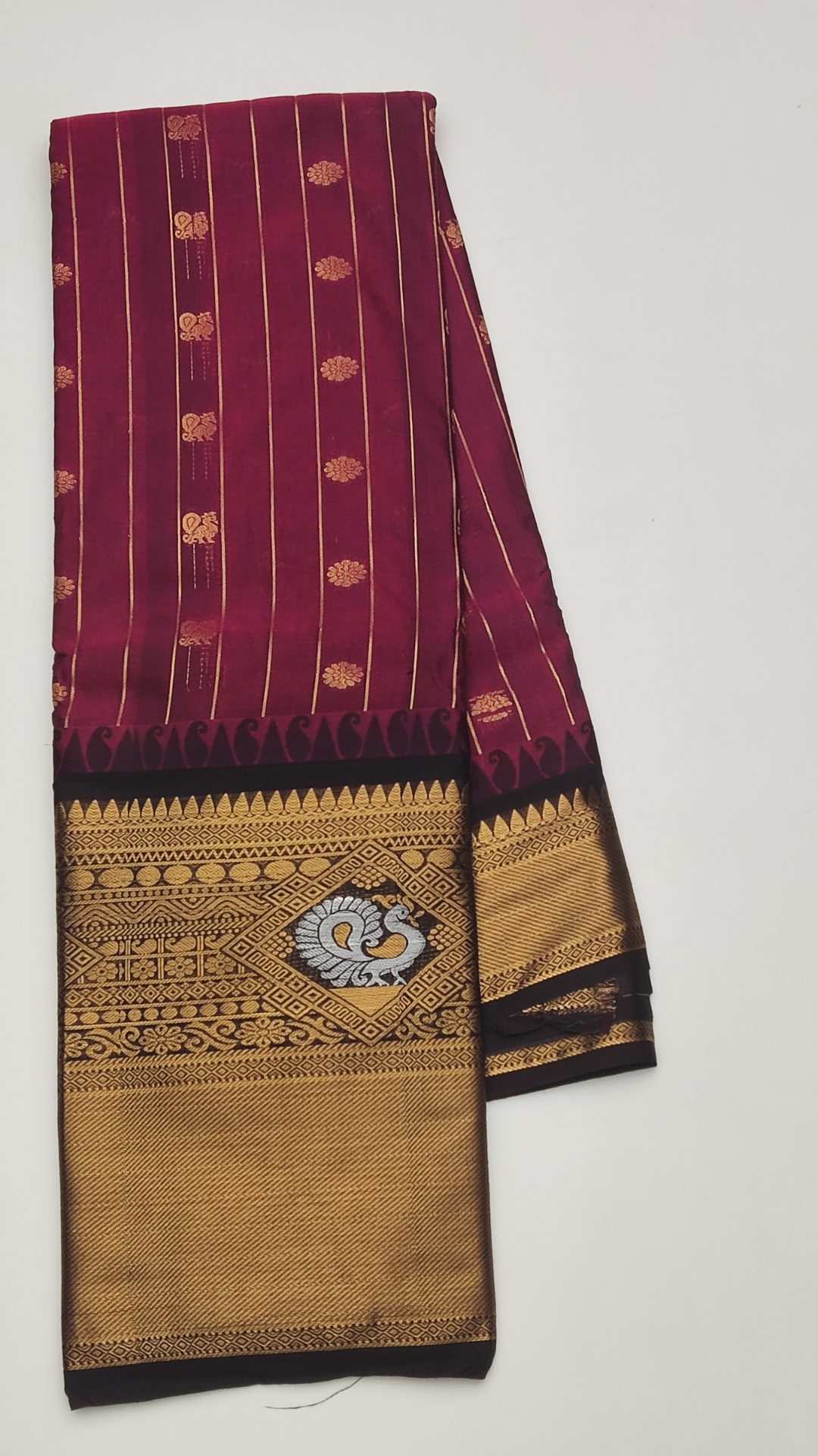 44A MERCERIZED GADWAL SILK SAREE - Image 1