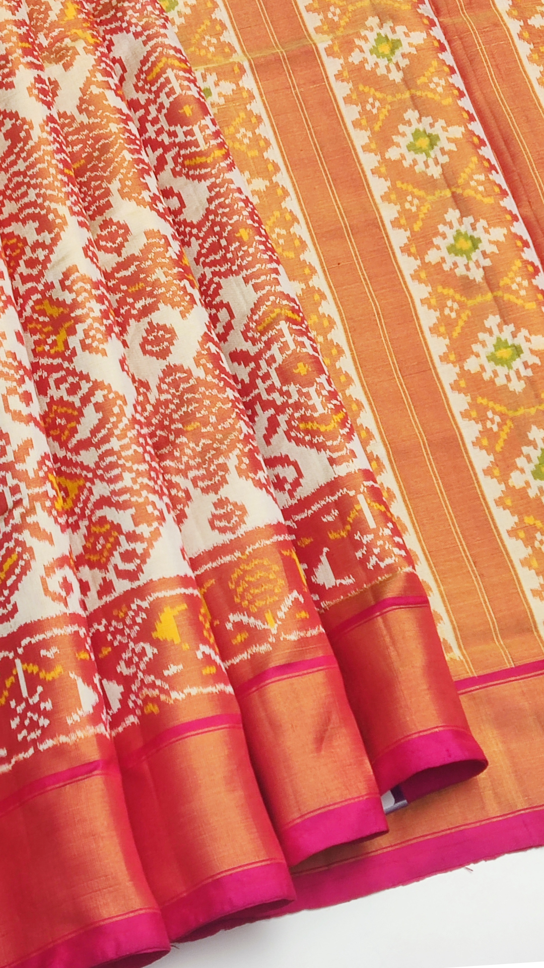 51f PURE IKKAT PATTU - Image 1